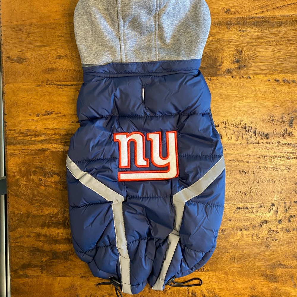NWOT DOG PUFFER JACKET